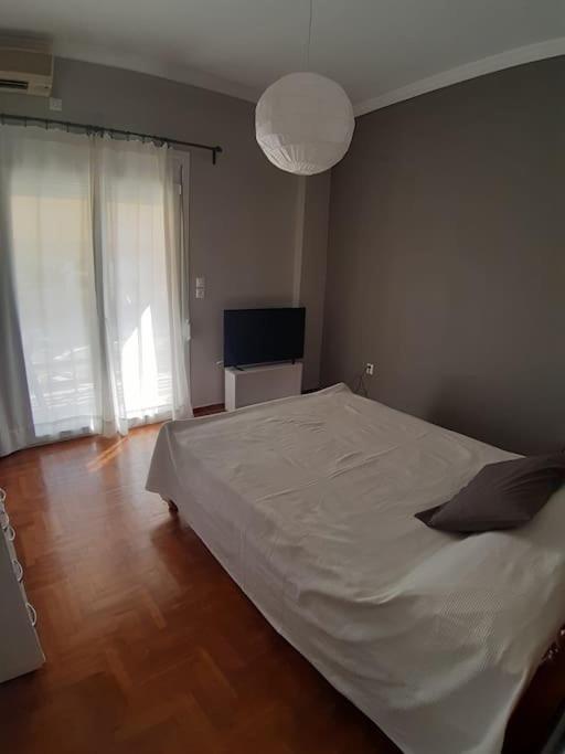 Μοντέρνο Διαμέρισμα - Stylish Appartment Loutraki المظهر الخارجي الصورة