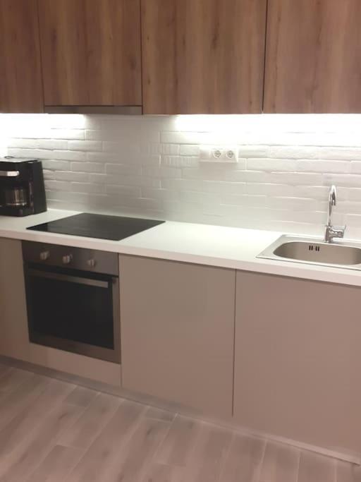 Μοντέρνο Διαμέρισμα - Stylish Appartment Loutraki المظهر الخارجي الصورة