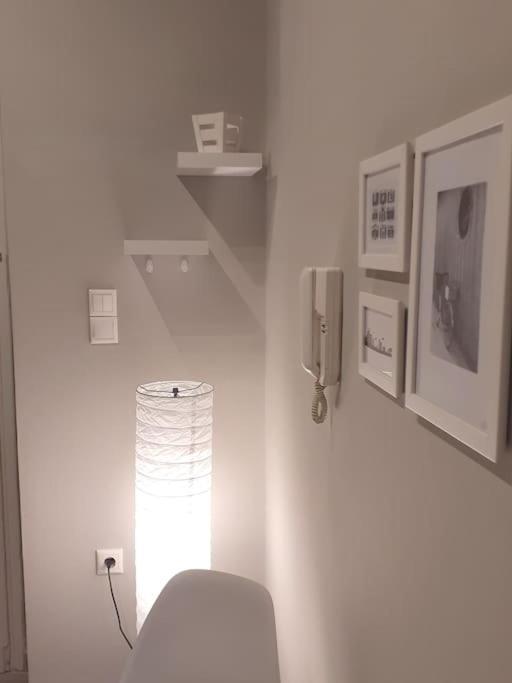 Μοντέρνο Διαμέρισμα - Stylish Appartment Loutraki المظهر الخارجي الصورة